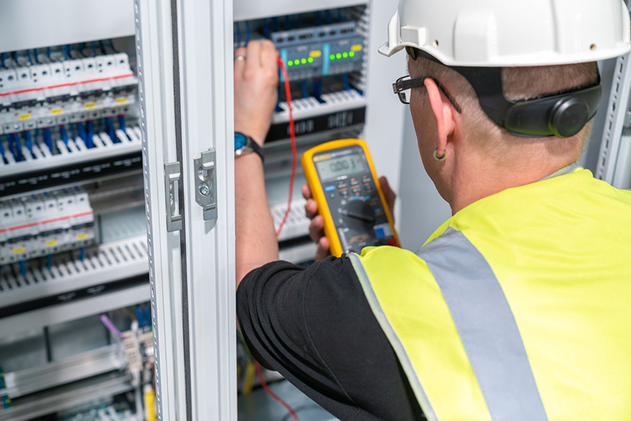Elektroanlagen-Kontrolle bei Elektrotechnik Nirschl Daniel GmbH in Lalling